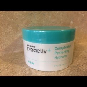Proactiv+ Complexion Perfecting Hydrator